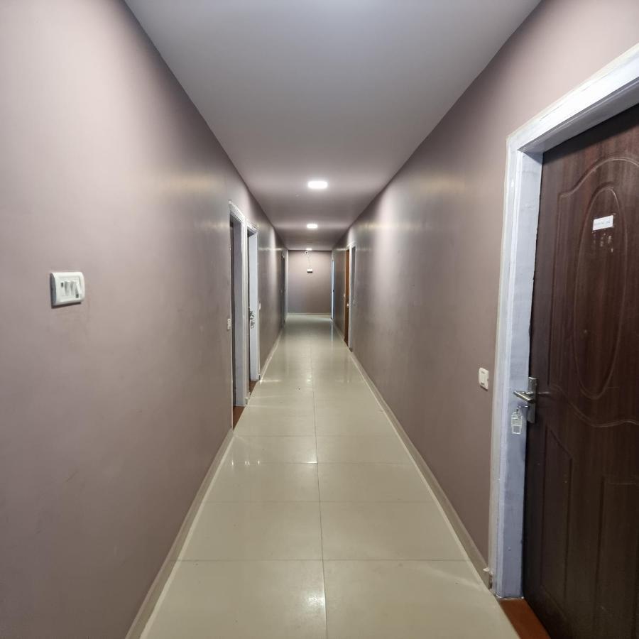 Shivani Inn Hotel & Banquet Seoni  Экстерьер фото