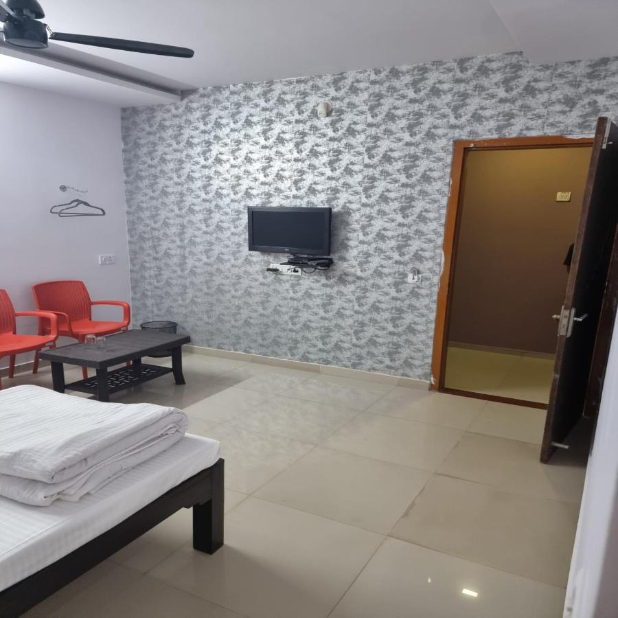 Shivani Inn Hotel & Banquet Seoni  Экстерьер фото