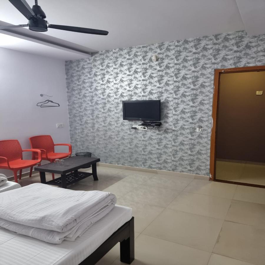 Shivani Inn Hotel & Banquet Seoni  Экстерьер фото