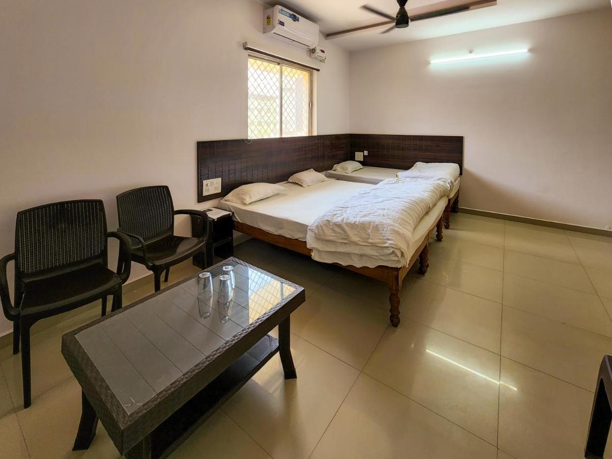 Shivani Inn Hotel & Banquet Seoni  Экстерьер фото